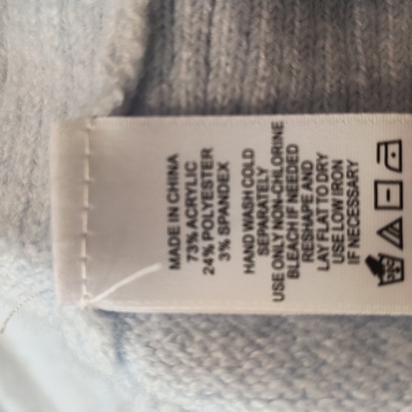 CECE sweater - Picture 6 of 6